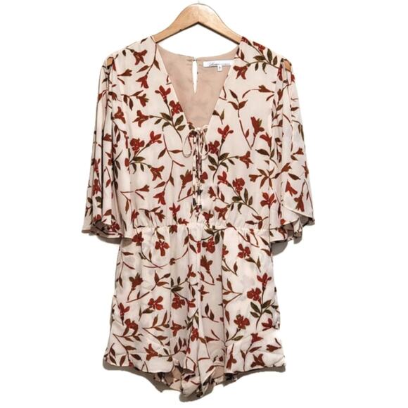 Lovers + Friends Epiphany Romper Floral V Neck Short Sleeve Boho Chic Vacation M - Picture 1 of 16